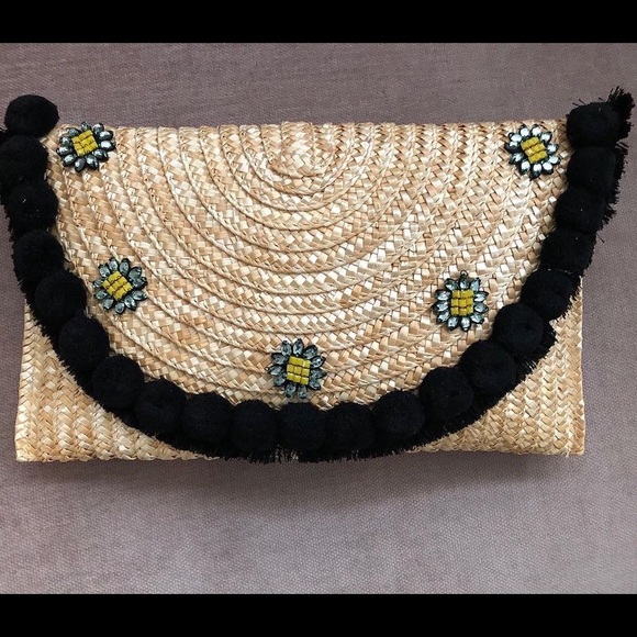 Handbags - Straw raffia clutch